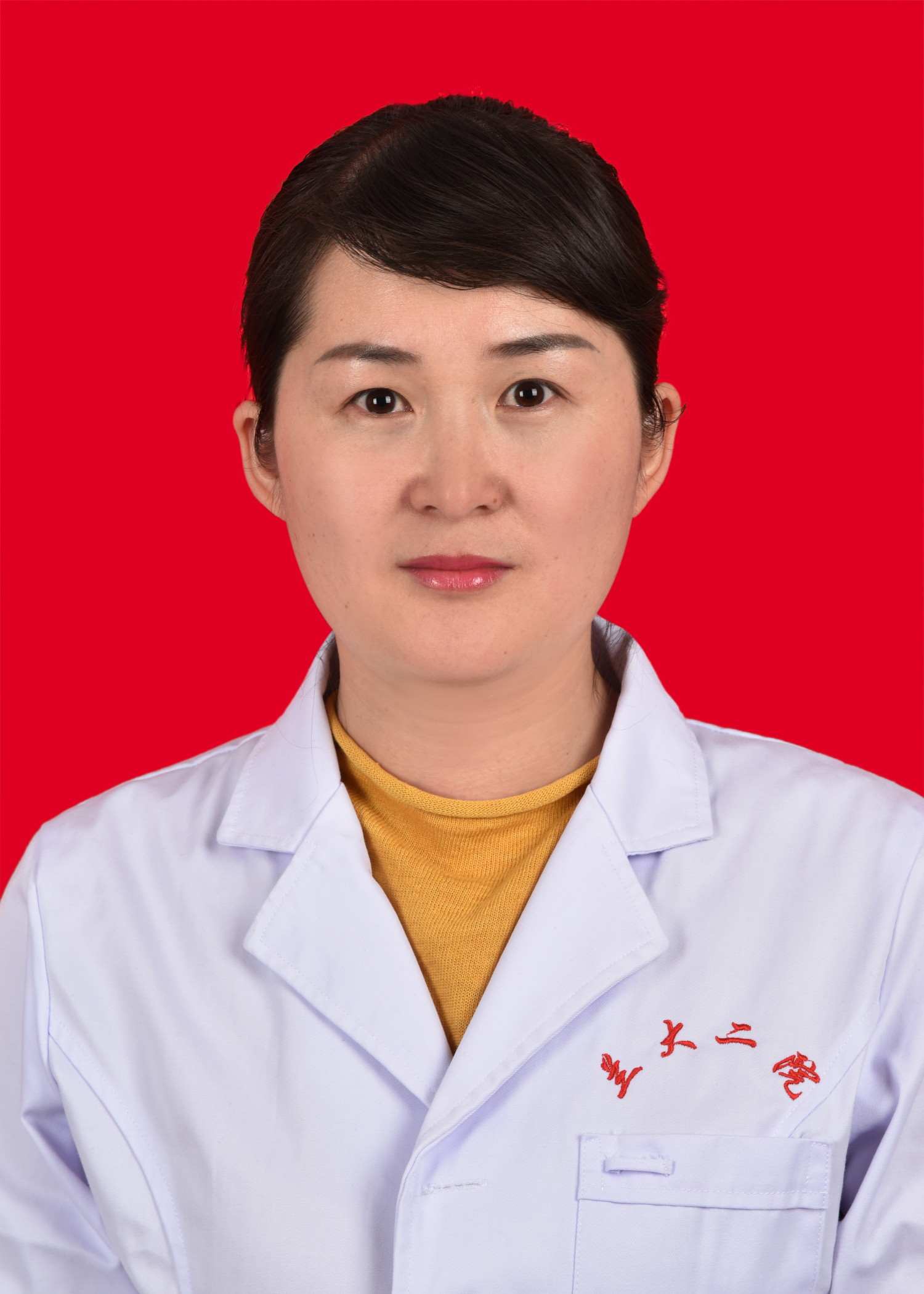  卢佳