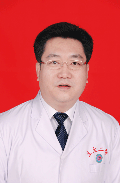  王天成